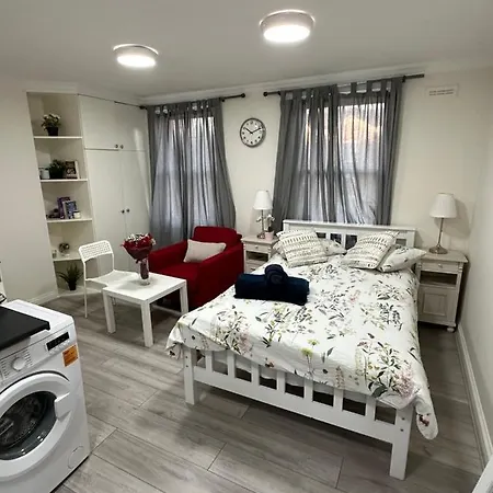Appartement Guest And Rest 7 à Londres Extérieur photo